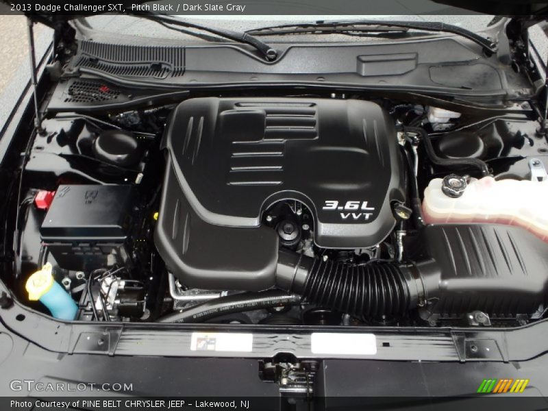 Pitch Black / Dark Slate Gray 2013 Dodge Challenger SXT