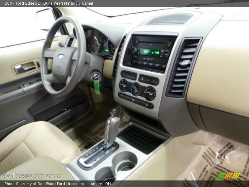 Dune Pearl Metallic / Camel 2007 Ford Edge SE