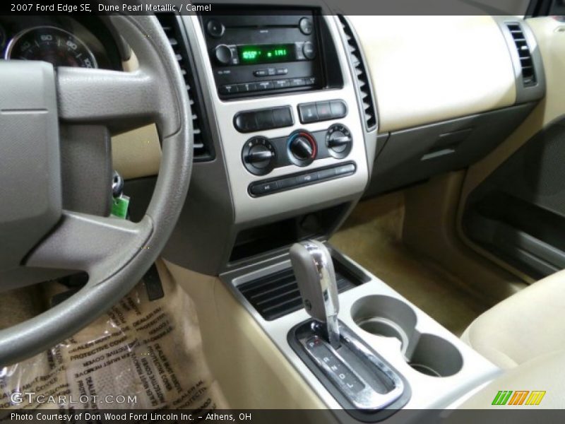 Dune Pearl Metallic / Camel 2007 Ford Edge SE