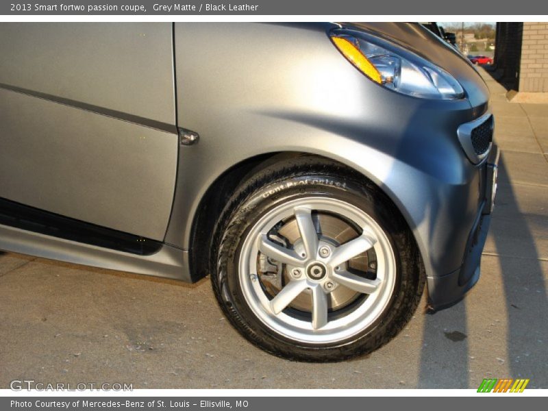 Grey Matte / Black Leather 2013 Smart fortwo passion coupe