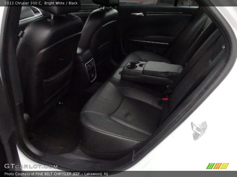 Bright White / Black 2013 Chrysler 300 C