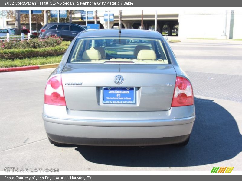 Silverstone Grey Metallic / Beige 2002 Volkswagen Passat GLS V6 Sedan