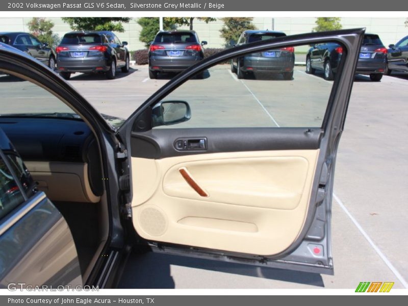 Silverstone Grey Metallic / Beige 2002 Volkswagen Passat GLS V6 Sedan