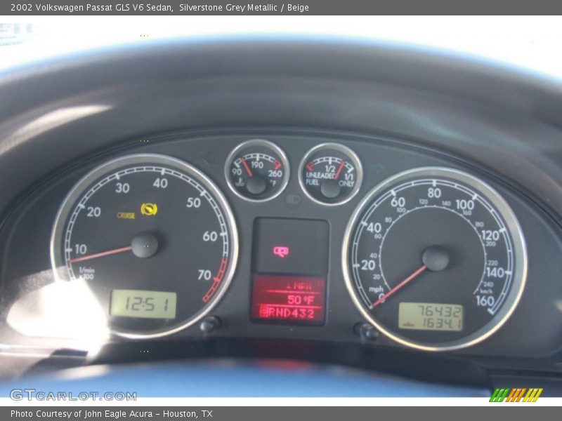 Silverstone Grey Metallic / Beige 2002 Volkswagen Passat GLS V6 Sedan