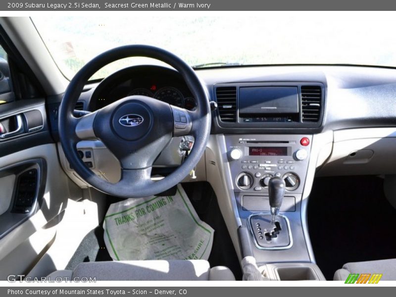 Seacrest Green Metallic / Warm Ivory 2009 Subaru Legacy 2.5i Sedan
