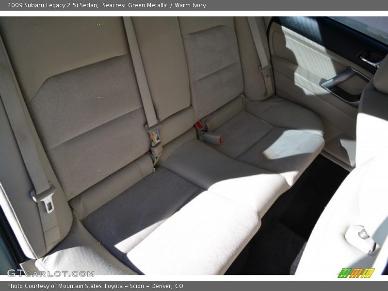 Seacrest Green Metallic / Warm Ivory 2009 Subaru Legacy 2.5i Sedan