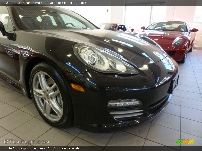 Basalt Black Metallic / Black 2011 Porsche Panamera 4