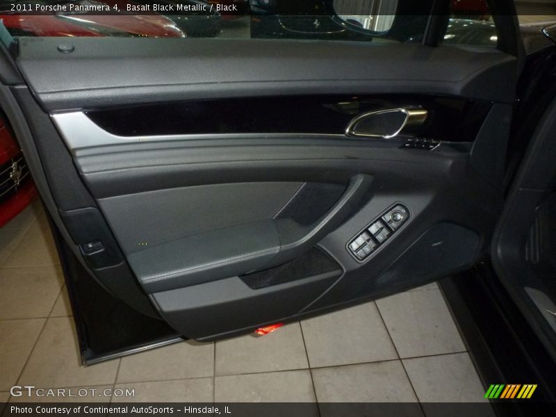 Basalt Black Metallic / Black 2011 Porsche Panamera 4