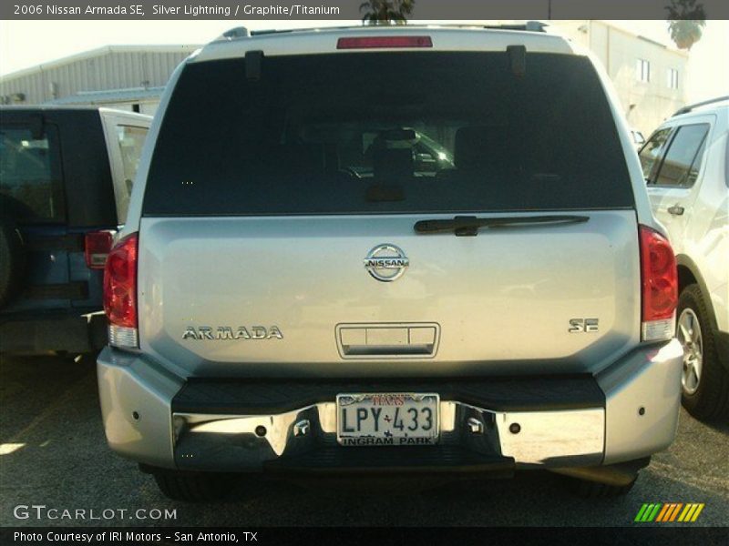 Silver Lightning / Graphite/Titanium 2006 Nissan Armada SE