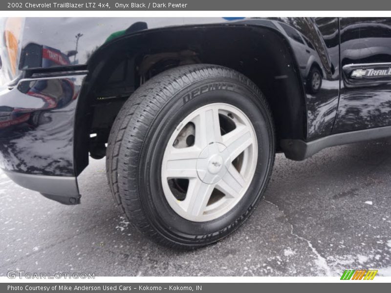 Onyx Black / Dark Pewter 2002 Chevrolet TrailBlazer LTZ 4x4