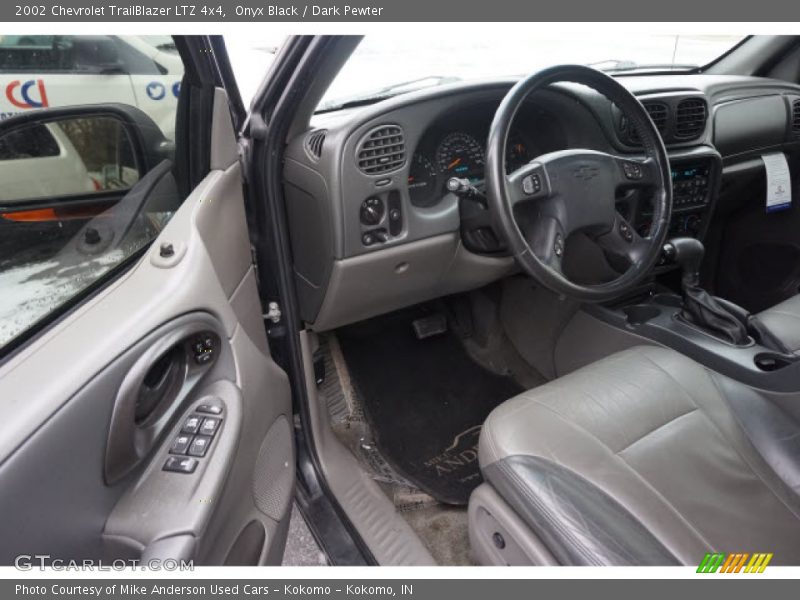 Onyx Black / Dark Pewter 2002 Chevrolet TrailBlazer LTZ 4x4