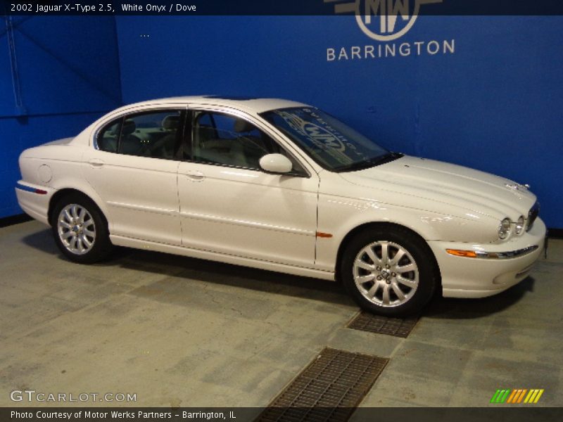 White Onyx / Dove 2002 Jaguar X-Type 2.5