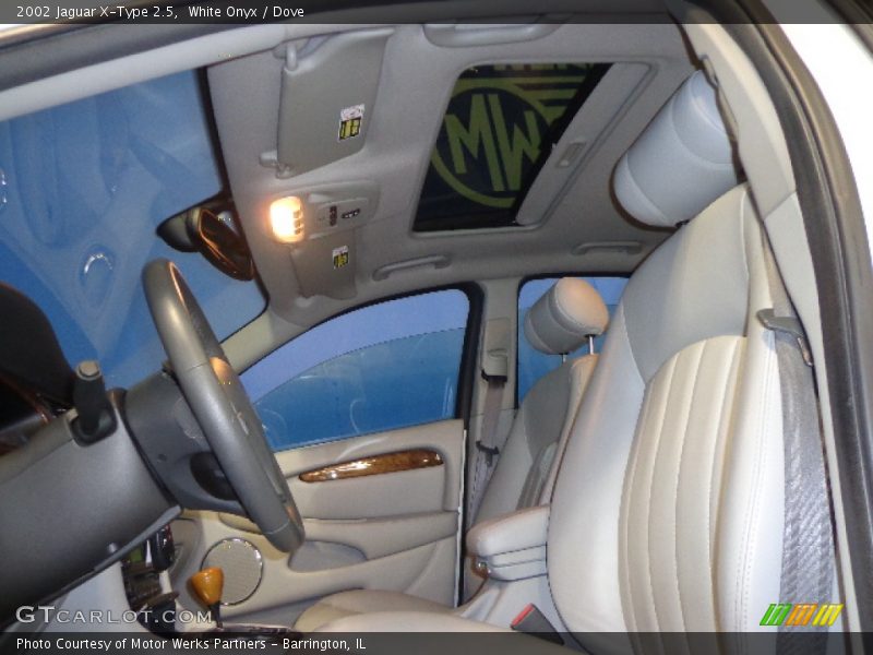 White Onyx / Dove 2002 Jaguar X-Type 2.5