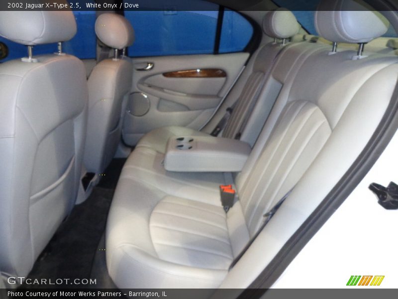 White Onyx / Dove 2002 Jaguar X-Type 2.5