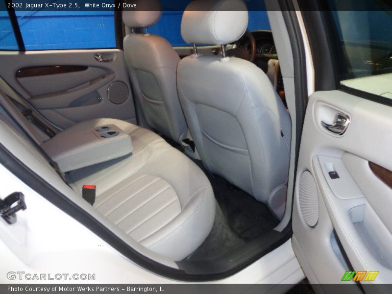 White Onyx / Dove 2002 Jaguar X-Type 2.5
