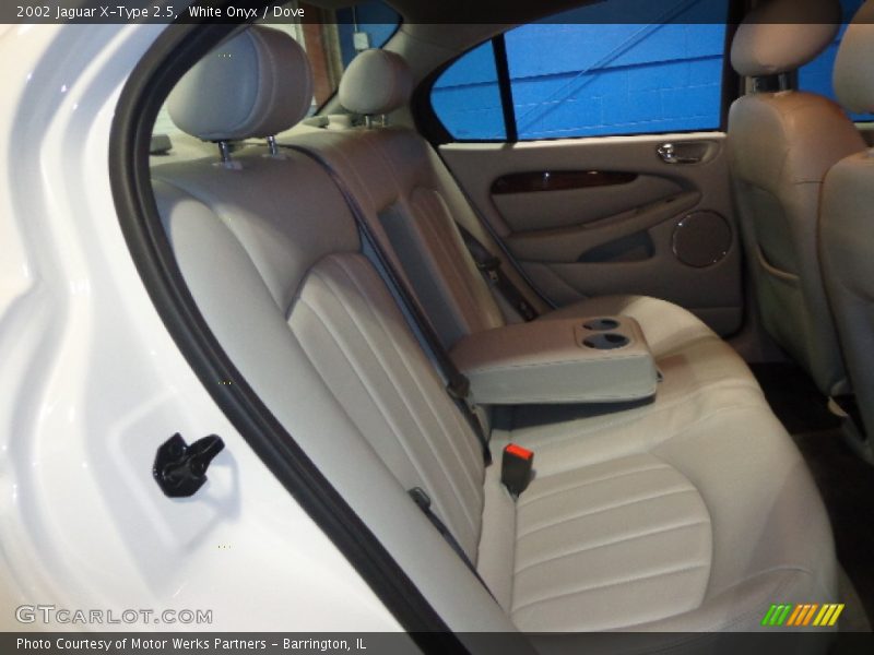 White Onyx / Dove 2002 Jaguar X-Type 2.5