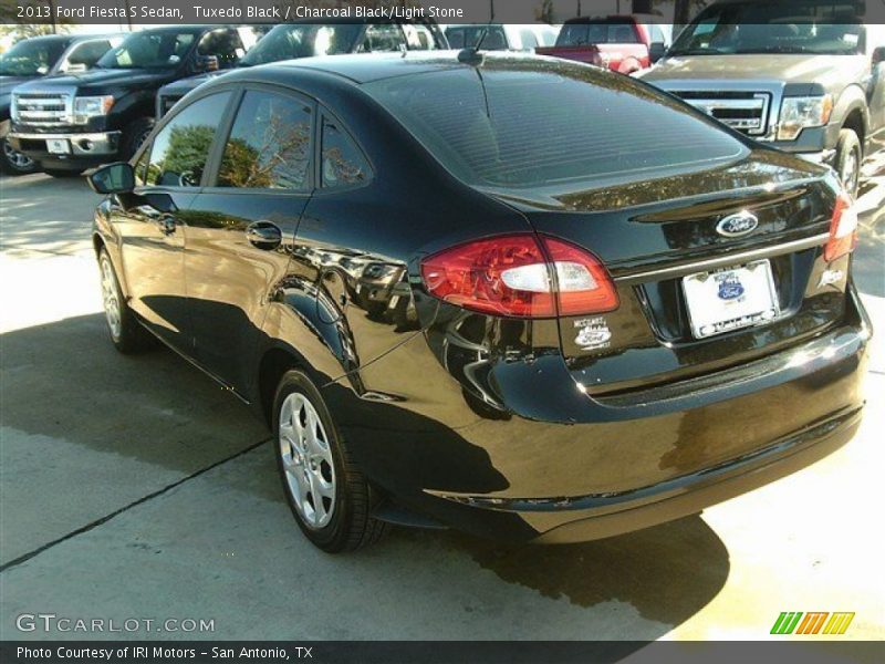 Tuxedo Black / Charcoal Black/Light Stone 2013 Ford Fiesta S Sedan