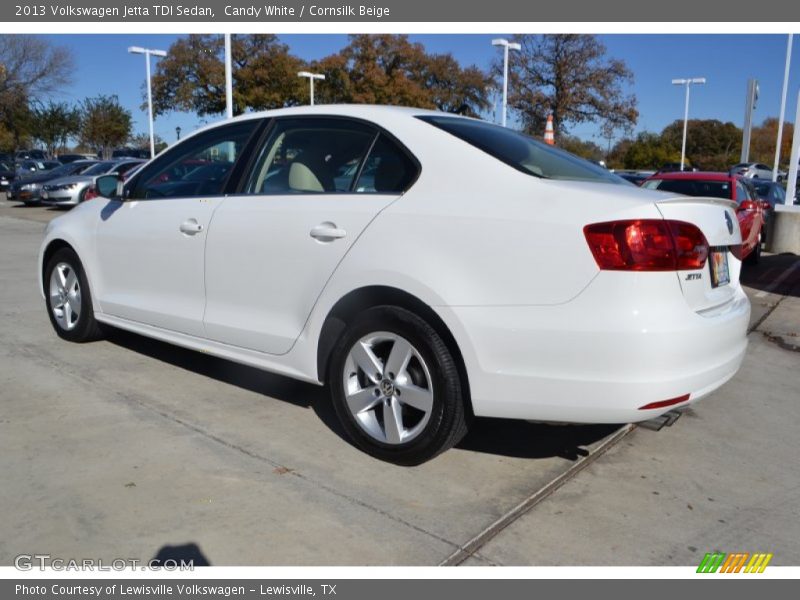 Candy White / Cornsilk Beige 2013 Volkswagen Jetta TDI Sedan