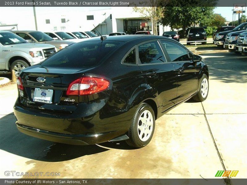 Tuxedo Black / Charcoal Black/Light Stone 2013 Ford Fiesta S Sedan