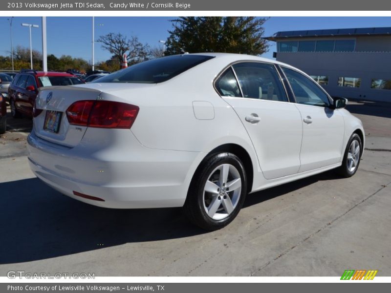 Candy White / Cornsilk Beige 2013 Volkswagen Jetta TDI Sedan