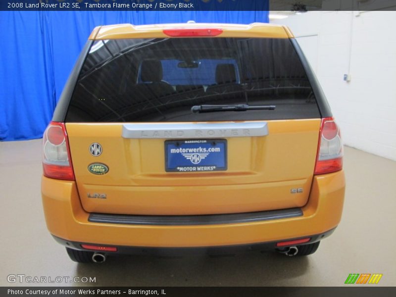 Tambora Flame Orange / Ebony Black 2008 Land Rover LR2 SE