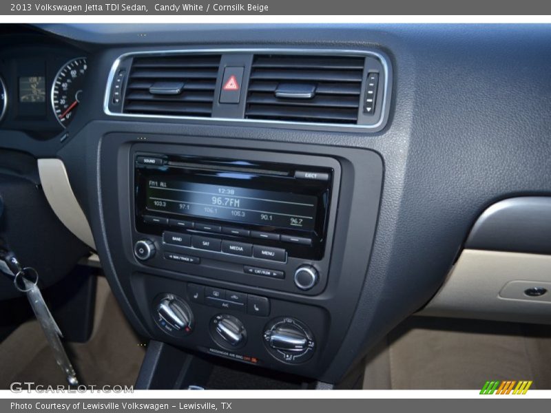 Candy White / Cornsilk Beige 2013 Volkswagen Jetta TDI Sedan