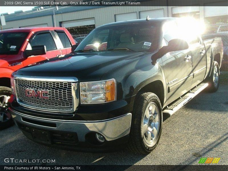 Onyx Black / Dark Titanium/Light Titanium 2009 GMC Sierra 1500 SLE Crew Cab