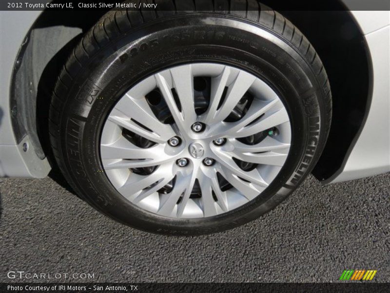 Classic Silver Metallic / Ivory 2012 Toyota Camry LE
