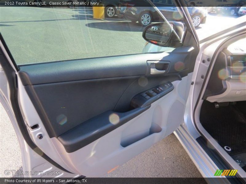 Classic Silver Metallic / Ivory 2012 Toyota Camry LE