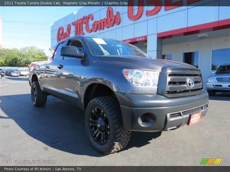 Magnetic Gray Metallic / Graphite Gray 2011 Toyota Tundra Double Cab