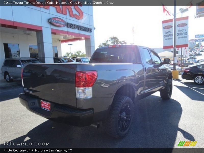 Magnetic Gray Metallic / Graphite Gray 2011 Toyota Tundra Double Cab