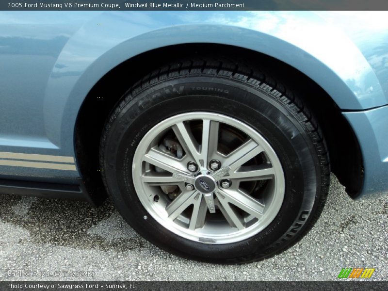 Windveil Blue Metallic / Medium Parchment 2005 Ford Mustang V6 Premium Coupe