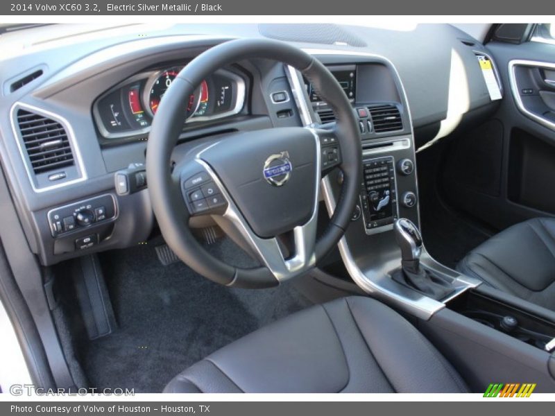 Electric Silver Metallic / Black 2014 Volvo XC60 3.2
