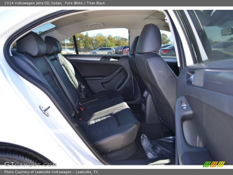 Pure White / Titan Black 2014 Volkswagen Jetta SEL Sedan