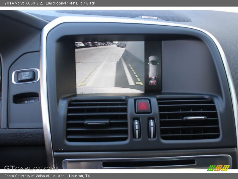 Electric Silver Metallic / Black 2014 Volvo XC60 3.2