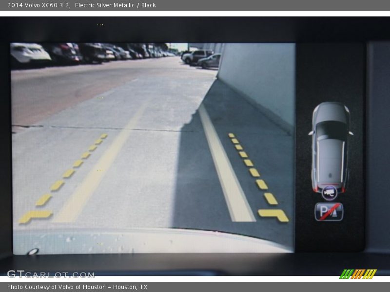 Electric Silver Metallic / Black 2014 Volvo XC60 3.2