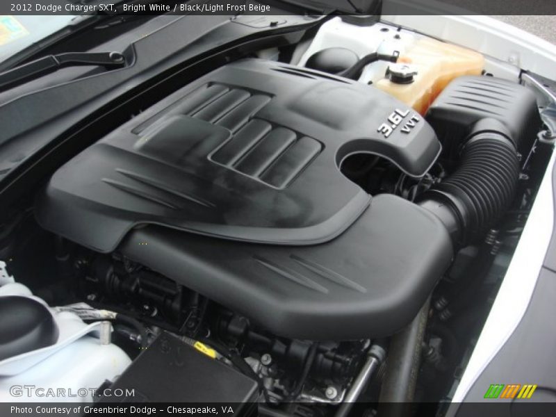 Bright White / Black/Light Frost Beige 2012 Dodge Charger SXT