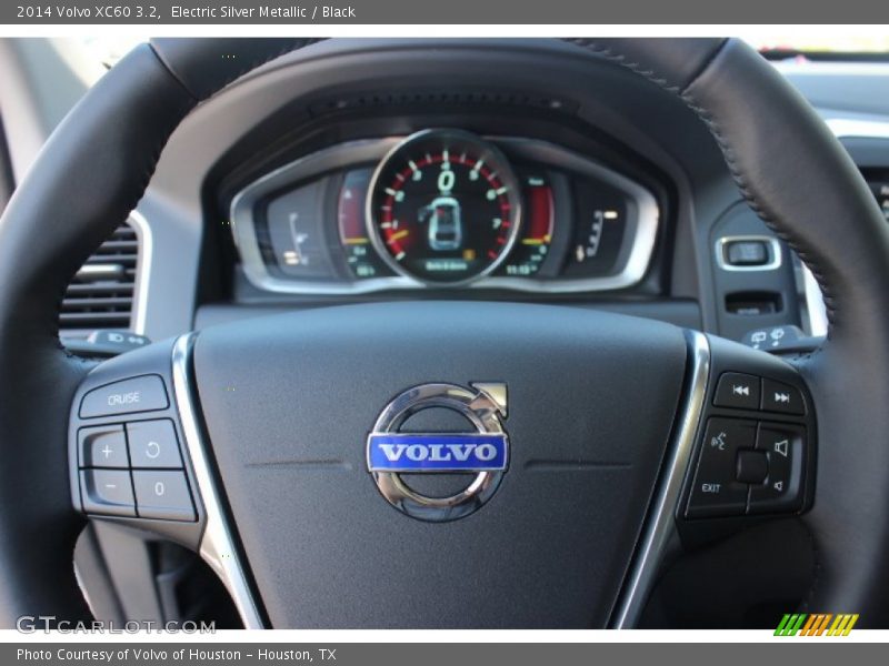 Electric Silver Metallic / Black 2014 Volvo XC60 3.2