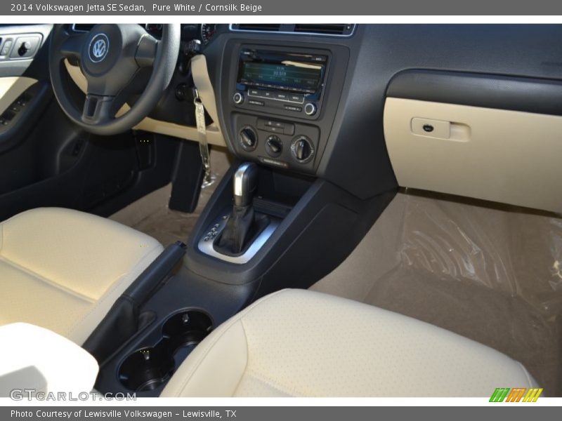 Pure White / Cornsilk Beige 2014 Volkswagen Jetta SE Sedan