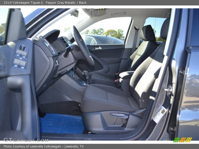 Pepper Gray Metallic / Black 2014 Volkswagen Tiguan S