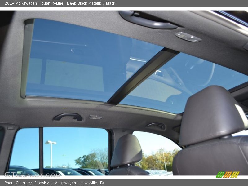 Deep Black Metallic / Black 2014 Volkswagen Tiguan R-Line