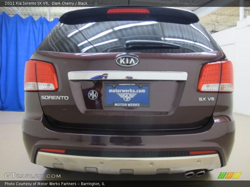 Dark Cherry / Black 2011 Kia Sorento SX V6