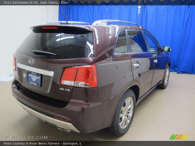 Dark Cherry / Black 2011 Kia Sorento SX V6