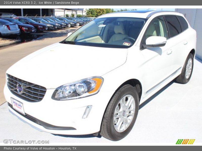 Ice White / Sandstone Beige 2014 Volvo XC60 3.2