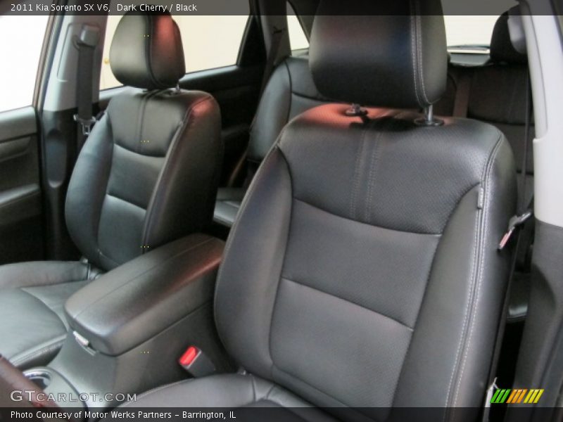 Dark Cherry / Black 2011 Kia Sorento SX V6