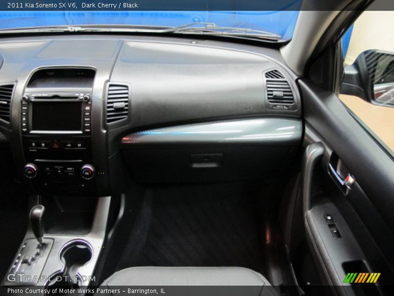Dark Cherry / Black 2011 Kia Sorento SX V6