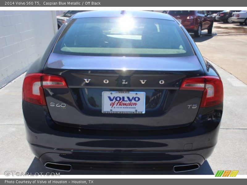 Caspian Blue Metallic / Off Black 2014 Volvo S60 T5