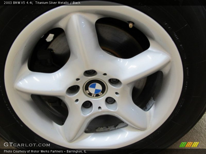  2003 X5 4.4i Wheel