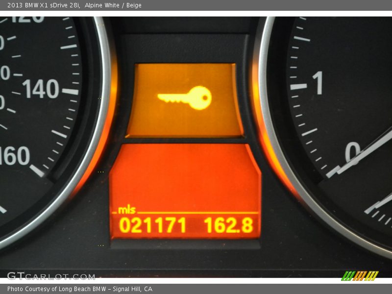 Alpine White / Beige 2013 BMW X1 sDrive 28i