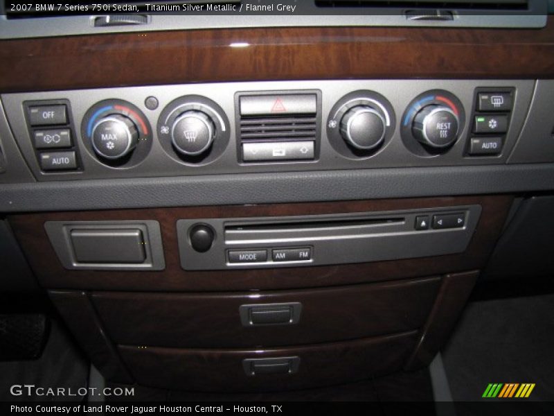 Titanium Silver Metallic / Flannel Grey 2007 BMW 7 Series 750i Sedan